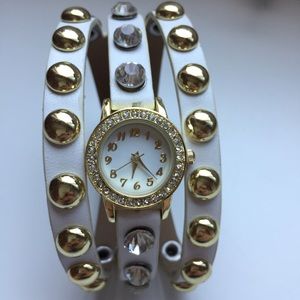 Golden Watch/Bracelet