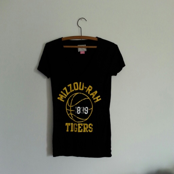 MIZZOU RAH V Neck