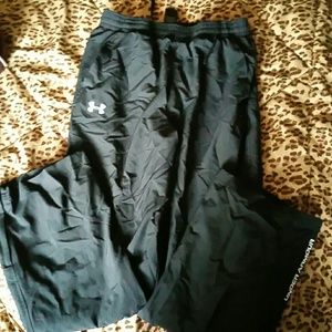 Under amour wind pants