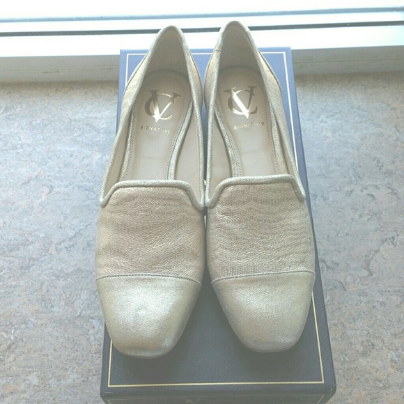 (SOLD) HP | Shimmer Stripe Leather Loafers - Picture 2 of 4