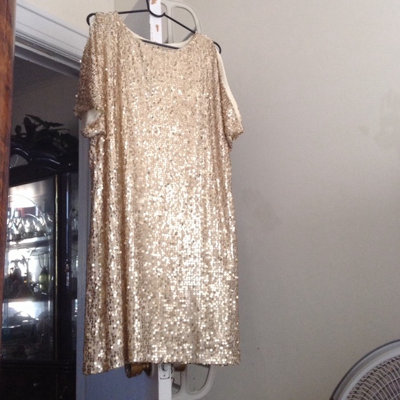 Beautiful gold cocktail dress