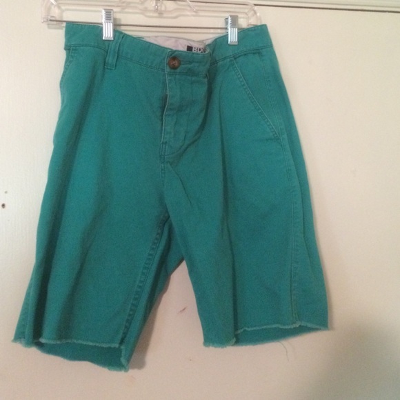 BDG shorts size 32