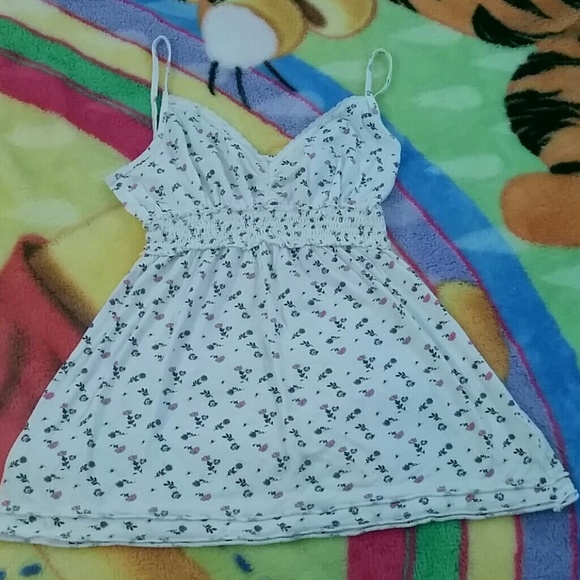 Used  floral tank top