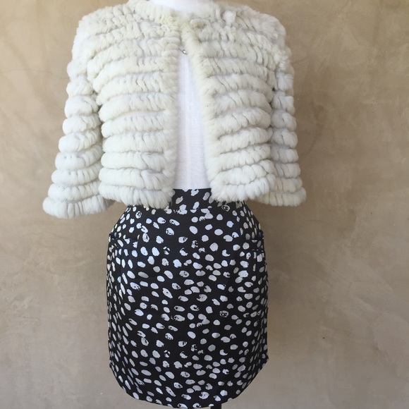 Black/white printed skirt!