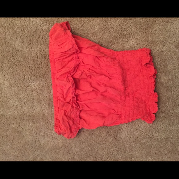 Hot pink tank