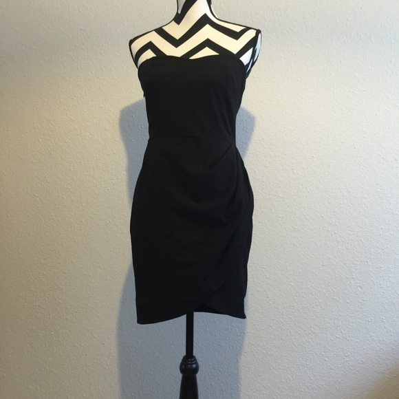 Forever 21 Dresses & Skirts - Black dress