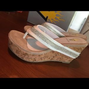 🎀diamond wedges🎀