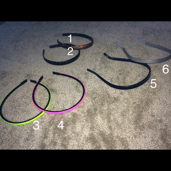 Accessories - Hair accessories 🎀