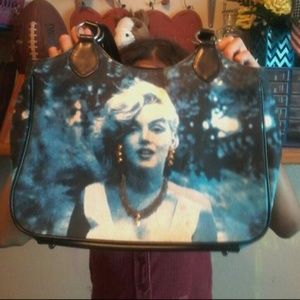 Marilyn monroe handbag/never used