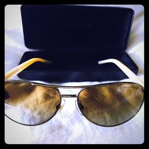 Ralph Laurensunglasses in great shape