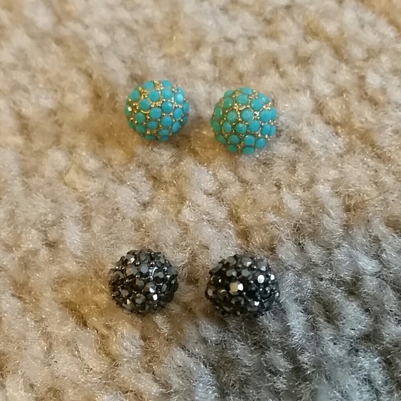 Cute stud earrings