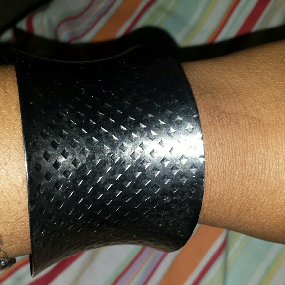 Bracelet - Picture 2 of 2