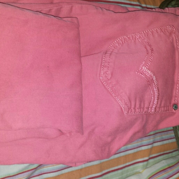 Jeansss !! - Picture 2 of 3