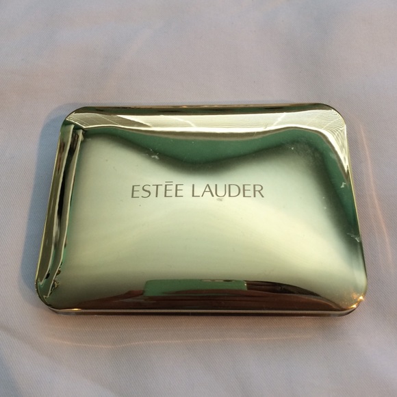 Estée Lauder Deluxe All-over Face Compact