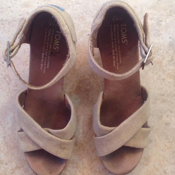 Toms Canvas Wedges
