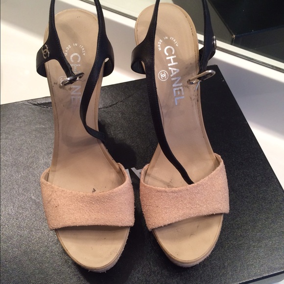 CHANEL SHOES - Picture 3 of 4