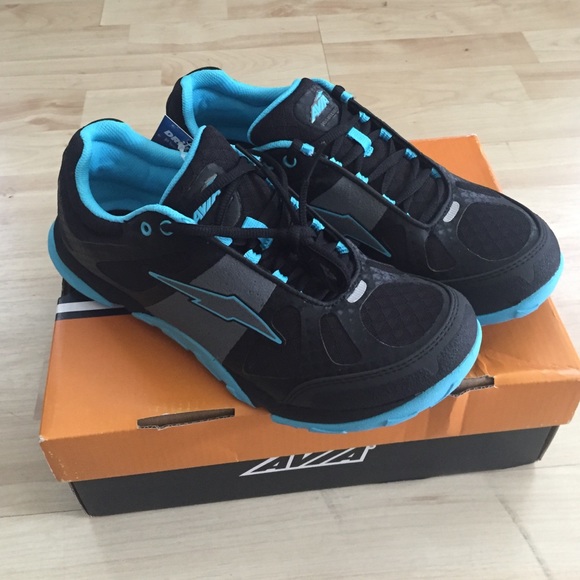Avia Shoes - NWT Avia Sneakers