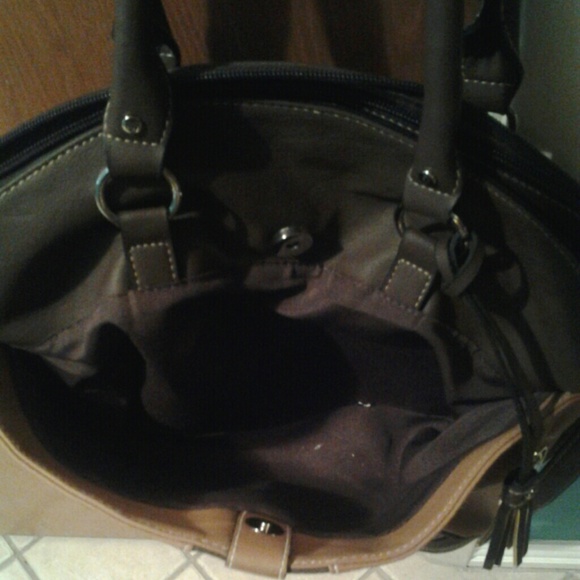 Handbag - Picture 2 of 4