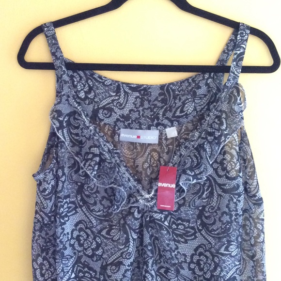 Blouse - Picture 2 of 4