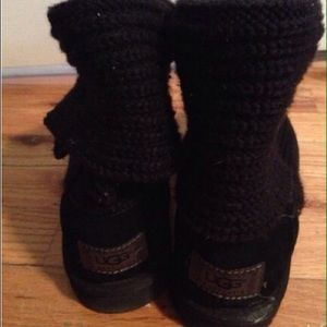 🔥ON HOLD🔥 for Biancajay🔥Cardi Black Uggs