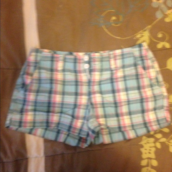 Checkered shorts never worn.