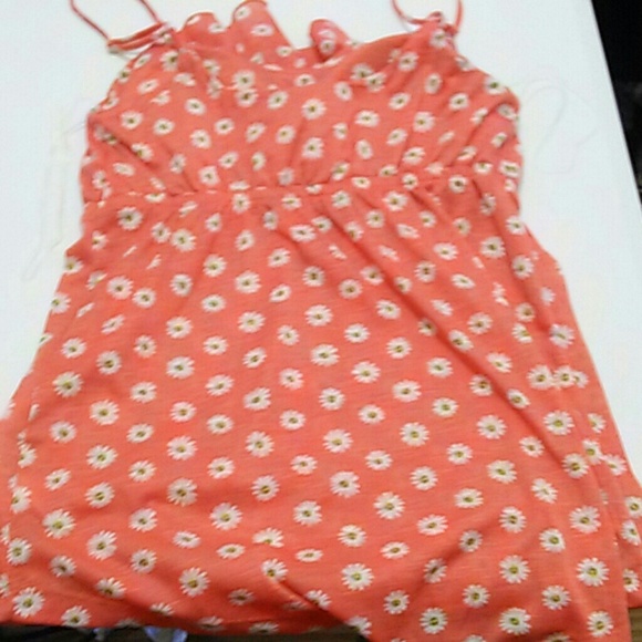 Top - Picture 3 of 3