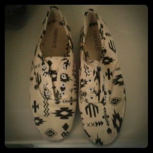 Shoes aztec print