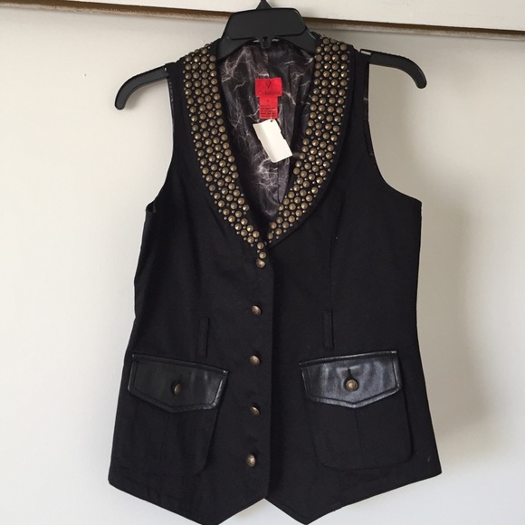 Vintage Tailored vest with leather detail