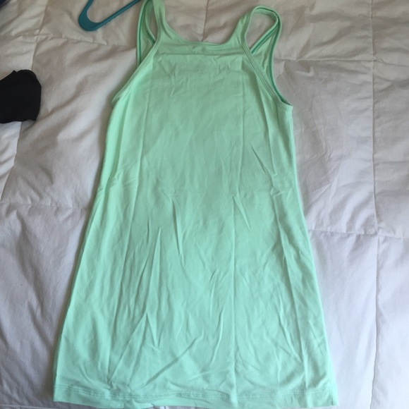 Lululemon mint green tank