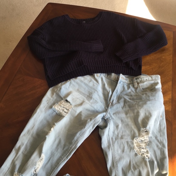 Cropped sweater