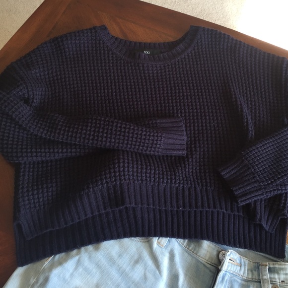 Cropped sweater - Picture 3 of 4