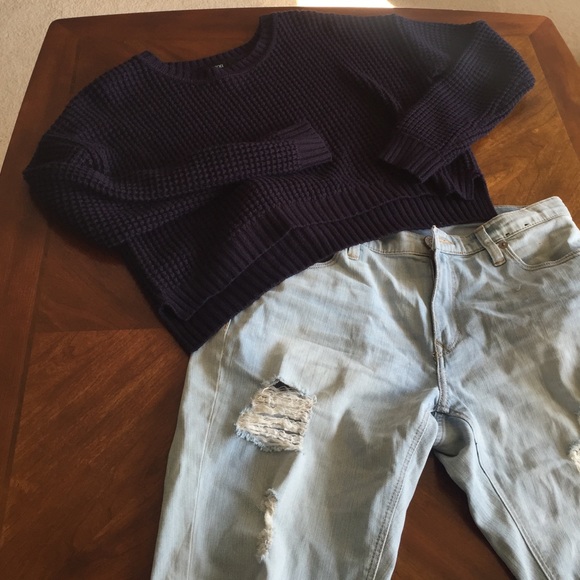 Cropped sweater - Picture 4 of 4