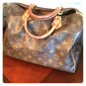 Louis Vuitton Speedy 30 Bag