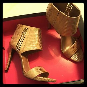 Beautiful Gold Heels