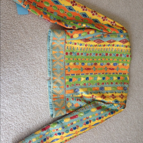 Blazer - Picture 2 of 4