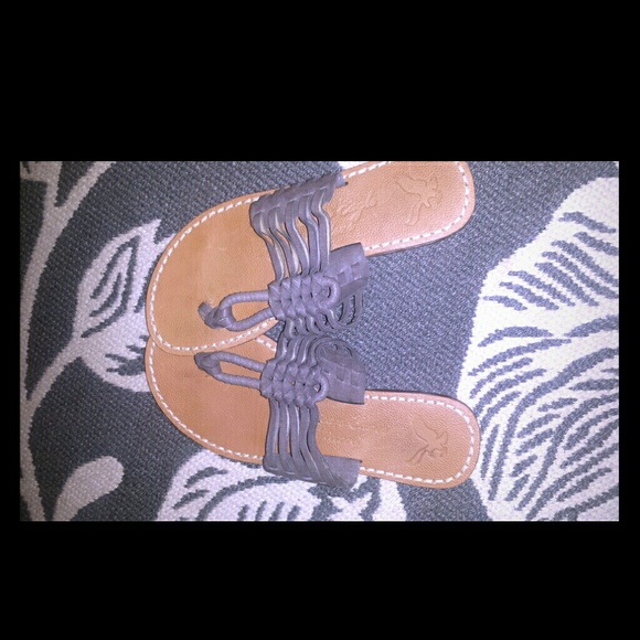❌SOLD❌American Eagle Sandals