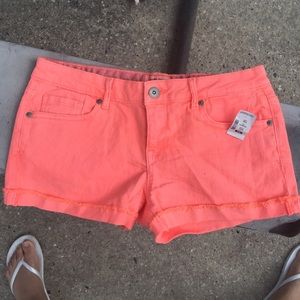 ORANGE NEON SHORTS