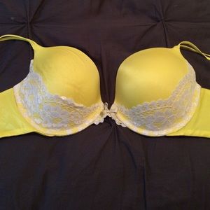 Victoria secret very sexy push up bra