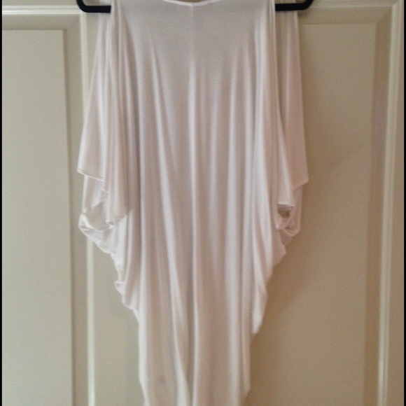 Butterfly sleeve top by Mara Hofan - Picture 4 of 4