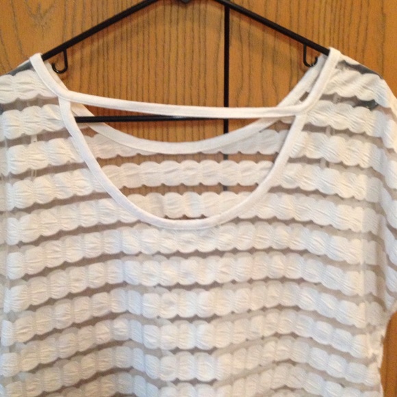 Sheer top - Picture 3 of 3