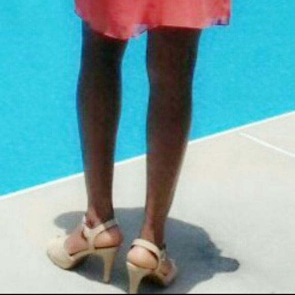 Comfy dressy heels - Picture 2 of 2