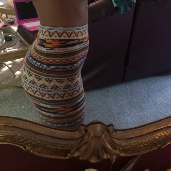 Tribal/Aztec print skirt - Picture 1 of 2