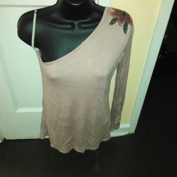 Rue 21 evening shirt - Picture 1 of 3