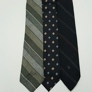 Bundle of 3 vintage mens dress ties