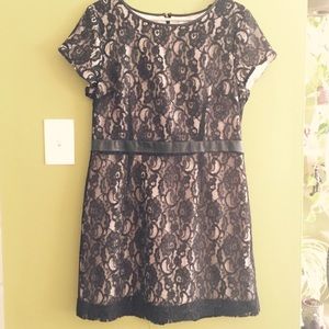 ❌SOLD❌Lauren Conrad Lace Dress