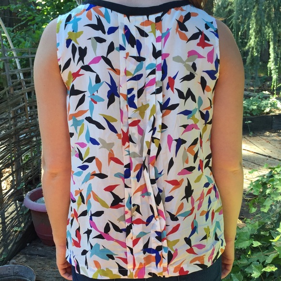 🚫 SOLD 🚫 Silk Top Anthropologie - Picture 3 of 3