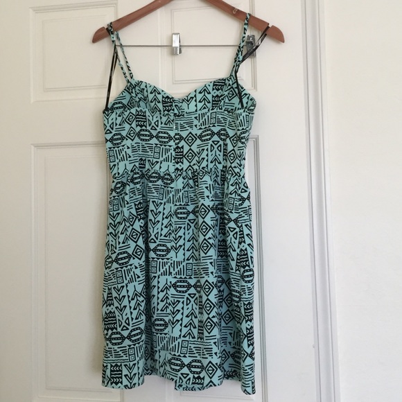 Light blue and black tribal print dress - Picture 2 of 3