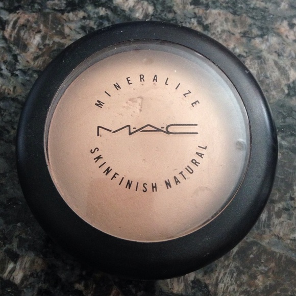 MAC Cosmetics MSF in Medium