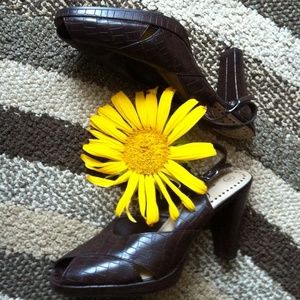 Peep toe sling back heels