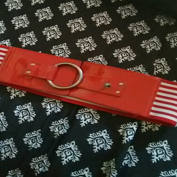 Steve Madden belt - Picture 1 of 3